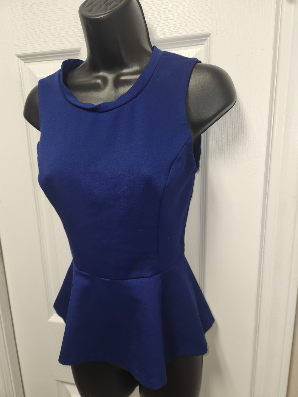 🍉Wilfred Sleeveless Peplum Top